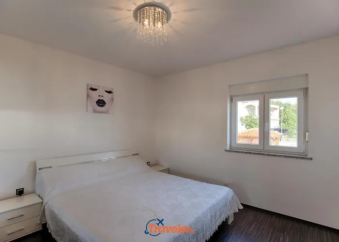Villa With Pool, Large Garden And Beautiful Sea View By Traveler Tourist Agency Krk - Id 2210 Crikvenica