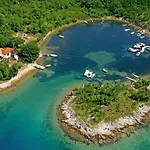 Villa With Pool, Large Garden And Beautiful Sea View By Traveler Tourist Agency Krk - Id 2210 *