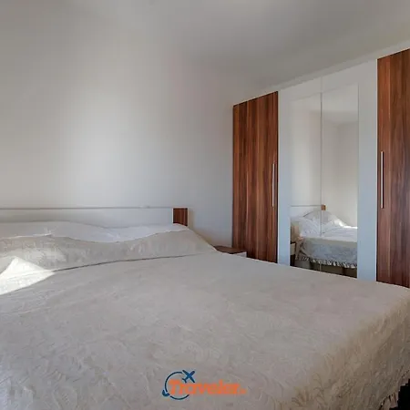 With Pool, Large Garden And Beautiful Sea View By Traveler Tourist Agency Krk - Id 2210 Crikvenica