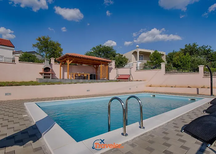 With Pool, Large Garden And Beautiful Sea View By Traveler Tourist Agency Krk - Id 2210 Vila Crikvenica
